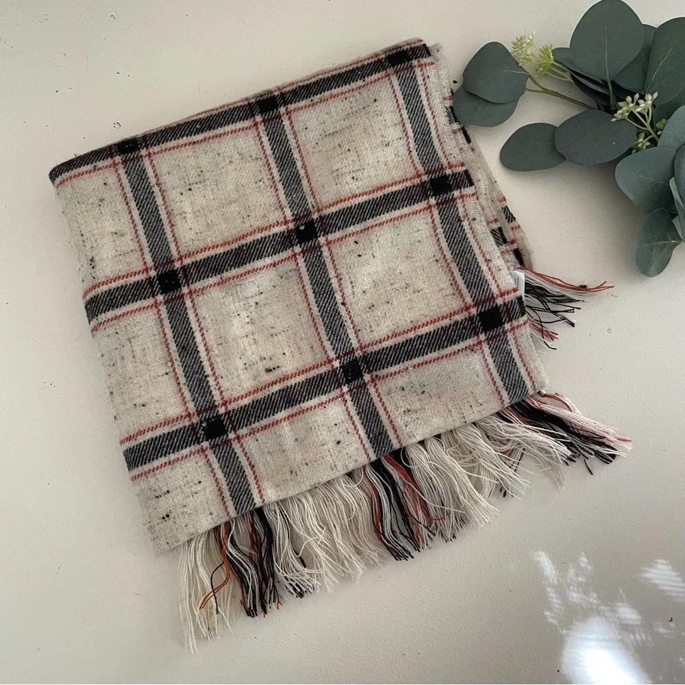Madewell Knotted Fringe Scarf in Hanstone Plaid